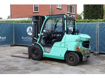 Дизельный погрузчик Mitsubishi FD45NT: фото 3