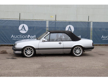 Легковой автомобиль OPEL