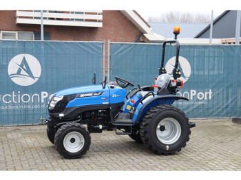 Трактор SOLIS 26