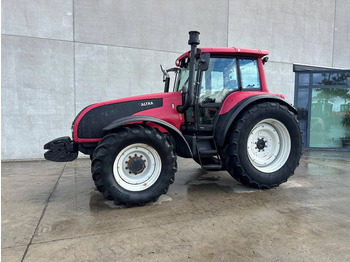 Трактор VALTRA T-series
