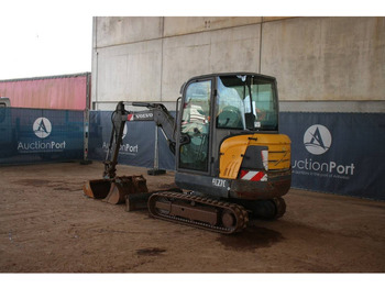 Гусеничный экскаватор Volvo EC27C: фото 3