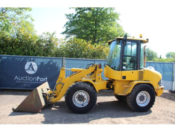 Колёсный погрузчик VOLVO L30B