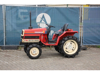Трактор YANMAR