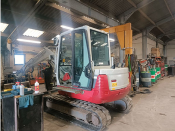 Мини-экскаватор Takeuchi TB250: фото 3 Мини-экскаватор Takeuchi TB250: фото 3