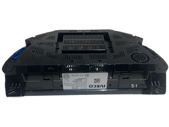 Приборная панель Iveco S-WAY: фото 3