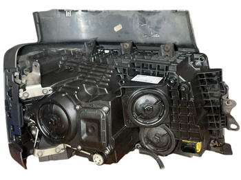 Передняя фара Scania: фото 2 Передняя фара Scania: фото 2