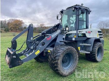 Колёсный погрузчик TEREX