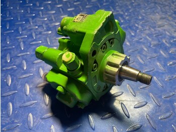 Топливный насос JOHN DEERE