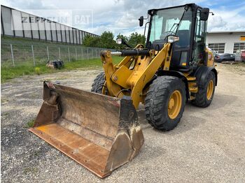 Колёсный погрузчик CATERPILLAR 908M