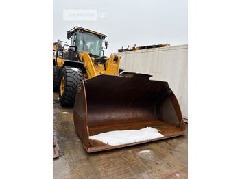 Колёсный погрузчик CATERPILLAR 962M