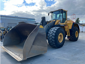Колёсный погрузчик VOLVO L220H