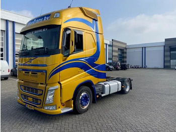 Тягач VOLVO FH13 460