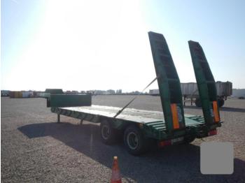 Низкорамный полуприцеп для транспортировки тяжёлой техники Kaiser: фото 1