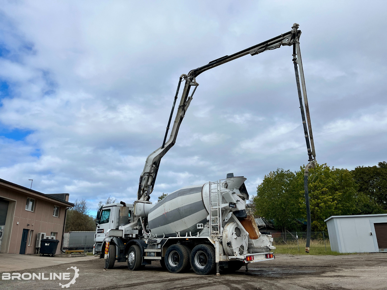 2004 MERCEDES-BENZ ACTROS 3241K 8X4/4 PUMI - Автобетоносмеситель: фото 5 2004 MERCEDES-BENZ ACTROS 3241K 8X4/4 PUMI - Автобетоносмеситель: фото 5