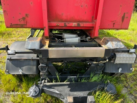 2005 Floda Verken haagis + konkslifti kast - Прицеп мультилифт/ Бункеровоз: фото 4 2005 Floda Verken haagis + konkslifti kast - Прицеп мультилифт/ Бункеровоз: фото 4