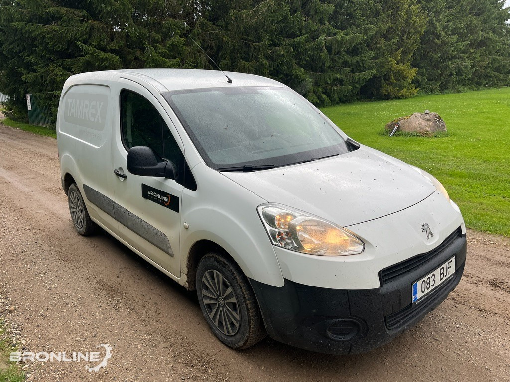 2013 Peugeot Partner 1.6d 55kW - Легковой фургон: фото 2 2013 Peugeot Partner 1.6d 55kW - Легковой фургон: фото 2