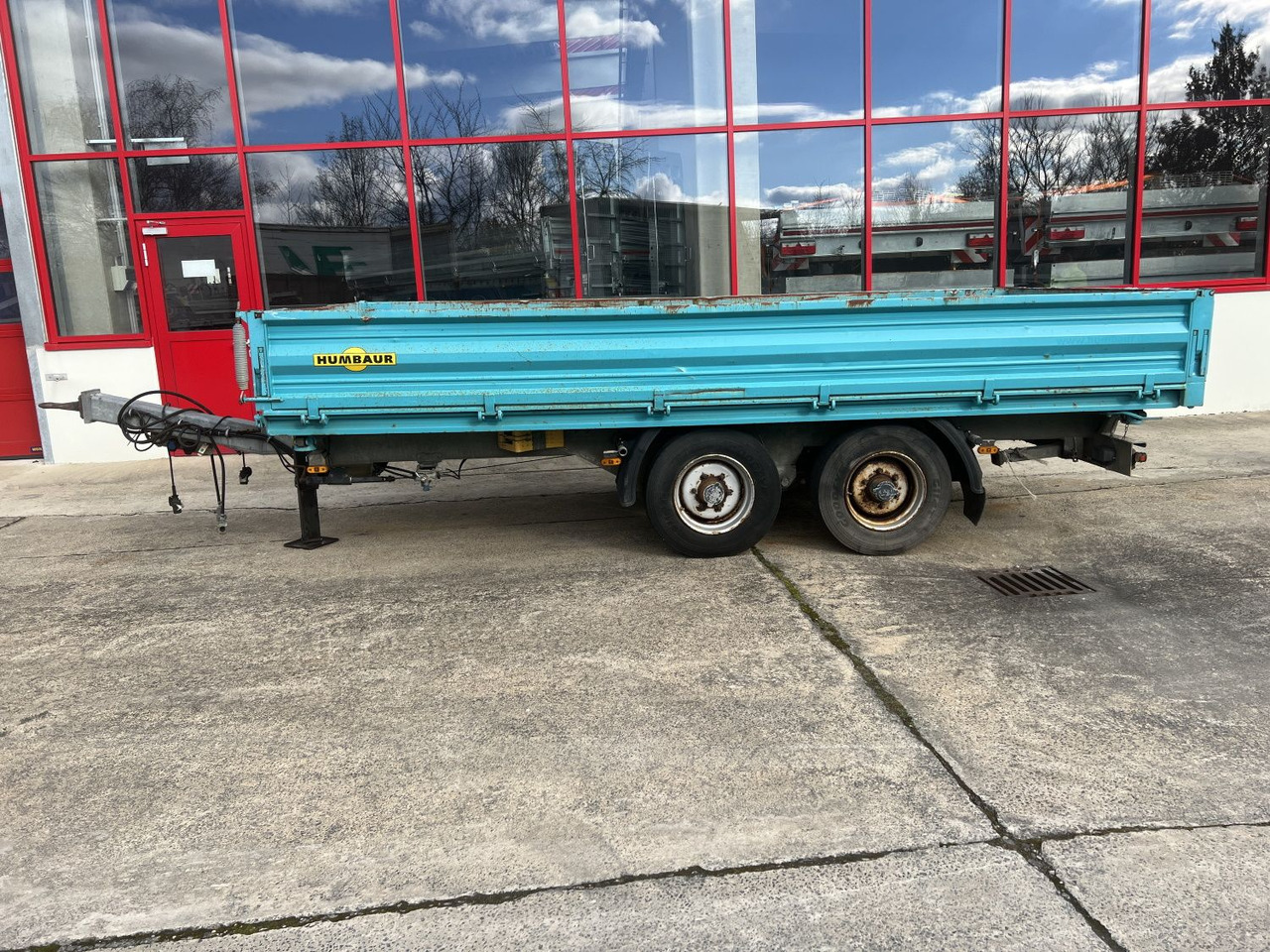 Humbaur HTK 10 50 24 Tandem Kipper- Tieflader - Самосвальный прицеп: фото 4 Humbaur HTK 10 50 24 Tandem Kipper- Tieflader - Самосвальный прицеп: фото 4
