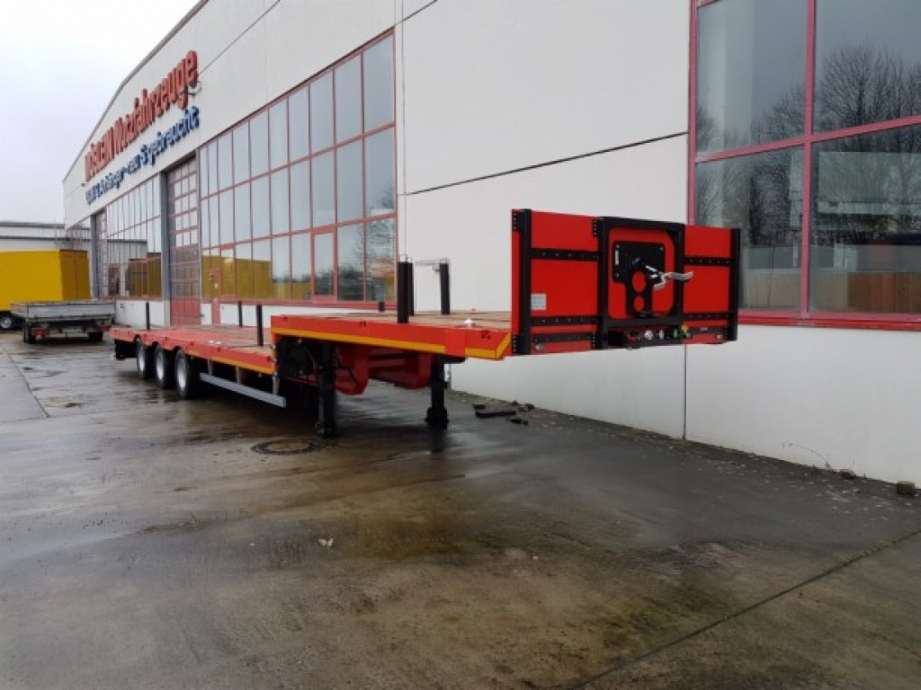 Möslein STO 3 Schwebheim 3 Achs Satteltieflader Plato - Низкорамный полуприцеп: фото 3 Möslein STO 3 Schwebheim 3 Achs Satteltieflader Plato - Низкорамный полуприцеп: фото 3