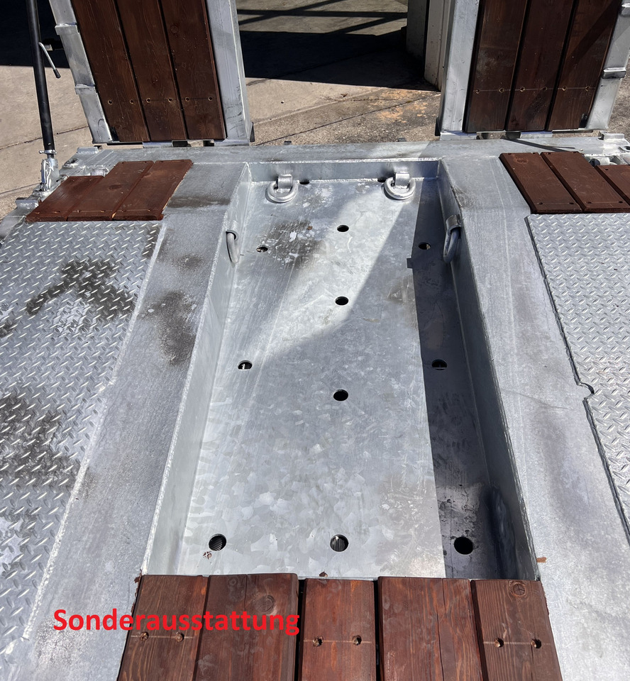 Новый Низкорамный прицеп для транспортировки тяжёлой техники Möslein T 3-6,60 VB 3 Achs Tieflader, Luftgefedert: фото 8 Новый Низкорамный прицеп для транспортировки тяжёлой техники Möslein T 3-6,60 VB 3 Achs Tieflader, Luftgefedert: фото 8