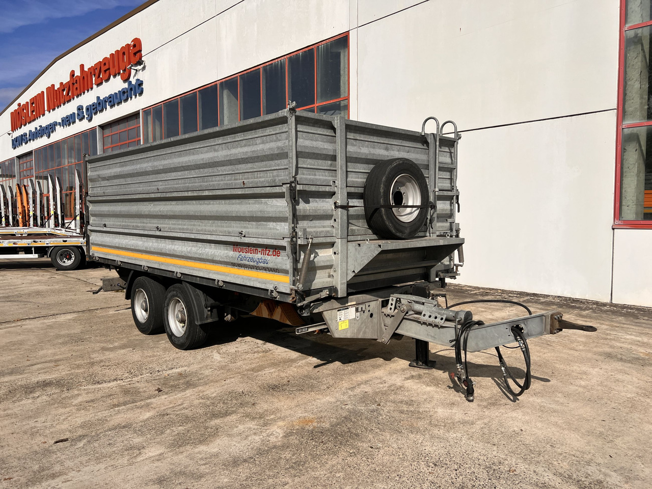 Möslein TDS 13 Schwebheim 13 t Tandemkipper- Tieflader, Aufsatzbordwände - Самосвальный прицеп: фото 5 Möslein TDS 13 Schwebheim 13 t Tandemkipper- Tieflader, Aufsatzbordwände - Самосвальный прицеп: фото 5