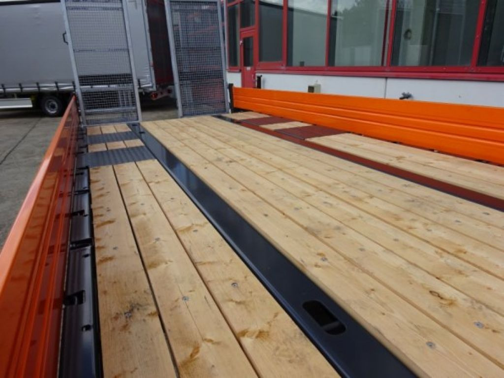 Möslein TTT-11 6,20 Orange Neuer Tandemtieflader - Низкорамный прицеп: фото 2 Möslein TTT-11 6,20 Orange Neuer Tandemtieflader - Низкорамный прицеп: фото 2