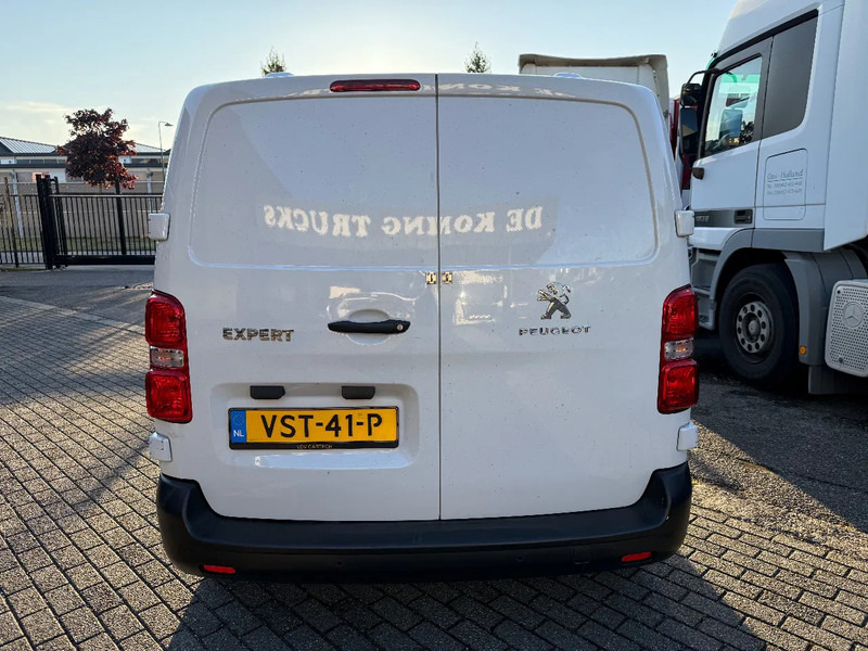 Peugeot Expert 2.0 D 104 KW 2023 BROKEN ENGINE - Легковой фургон: фото 3 Peugeot Expert 2.0 D 104 KW 2023 BROKEN ENGINE - Легковой фургон: фото 3