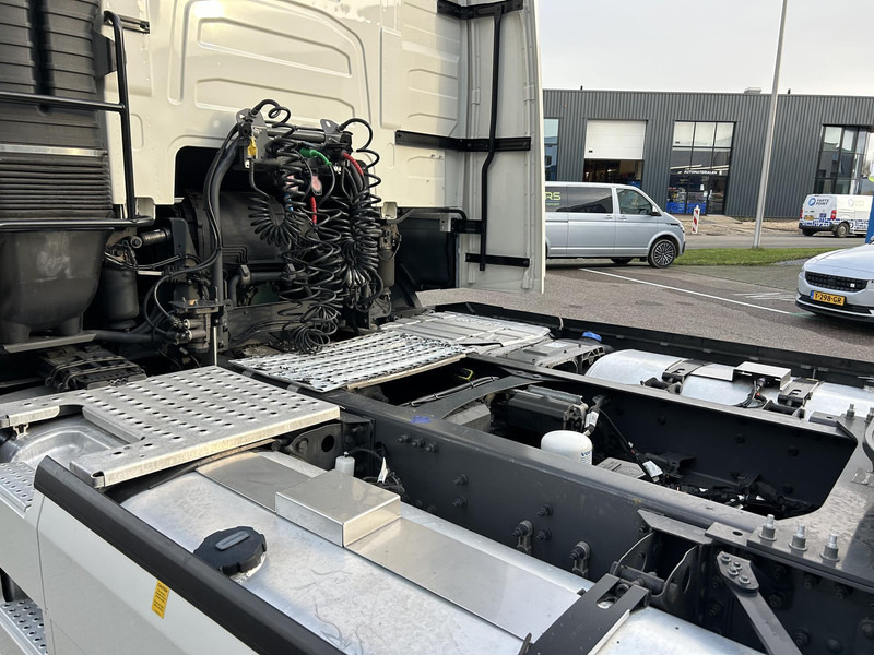 Volvo FH - Тягач: фото 5 Volvo FH - Тягач: фото 5