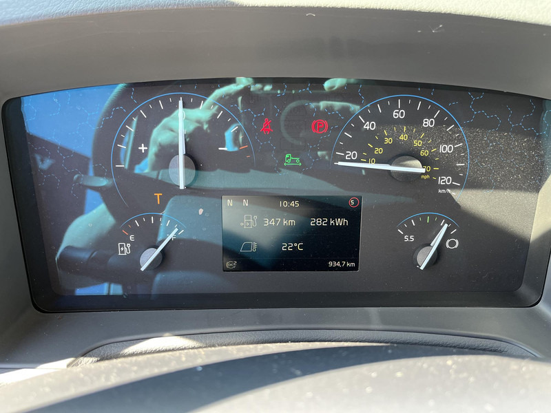 Грузовик с закрытым кузовом, Электрогрузовик Volvo FL ELECTRIC: фото 13