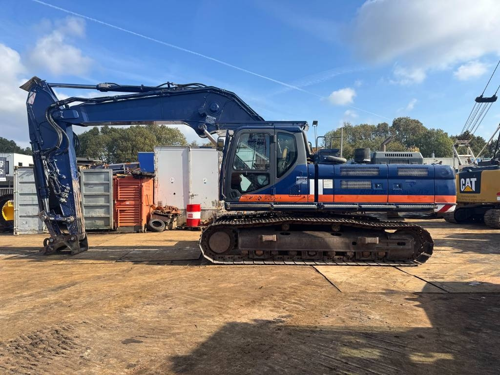 Doosan DX 300 LC-3  - Гусеничный экскаватор: фото 1 Doosan DX 300 LC-3  - Гусеничный экскаватор: фото 1
