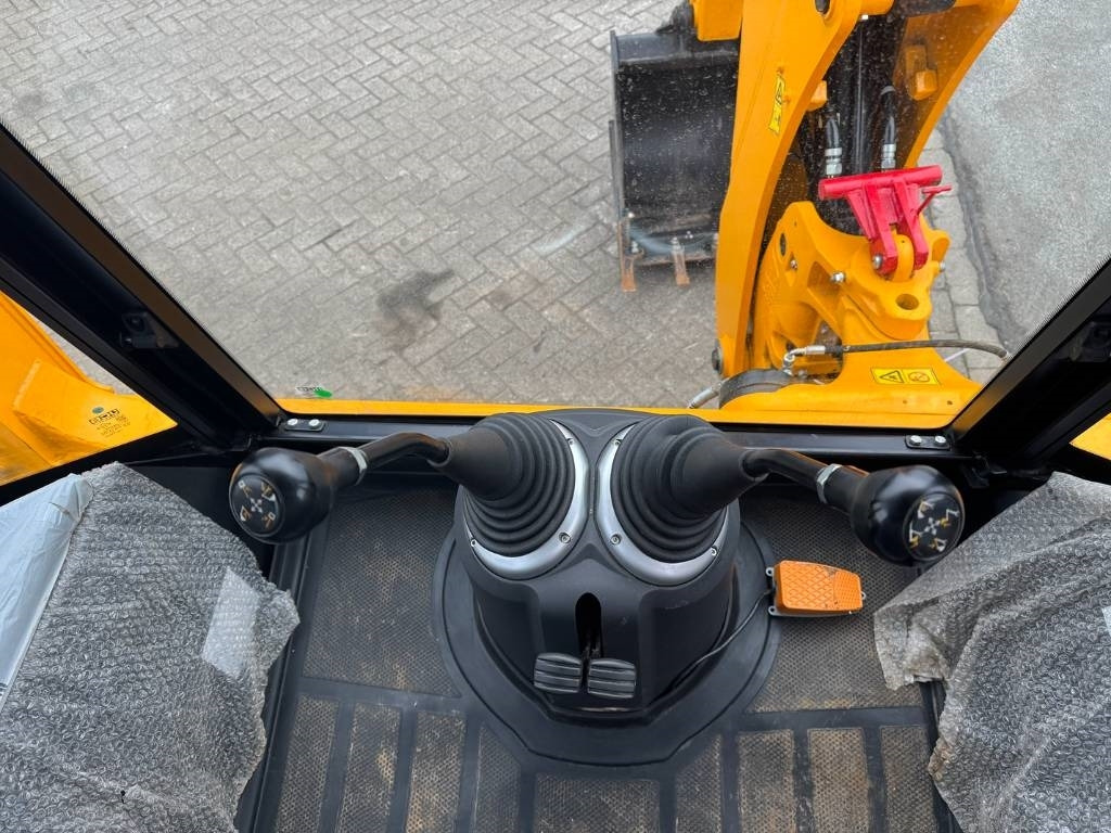 Экскаватор-погрузчик JCB 3 CX with hammer line ( UNUSED ): фото 14