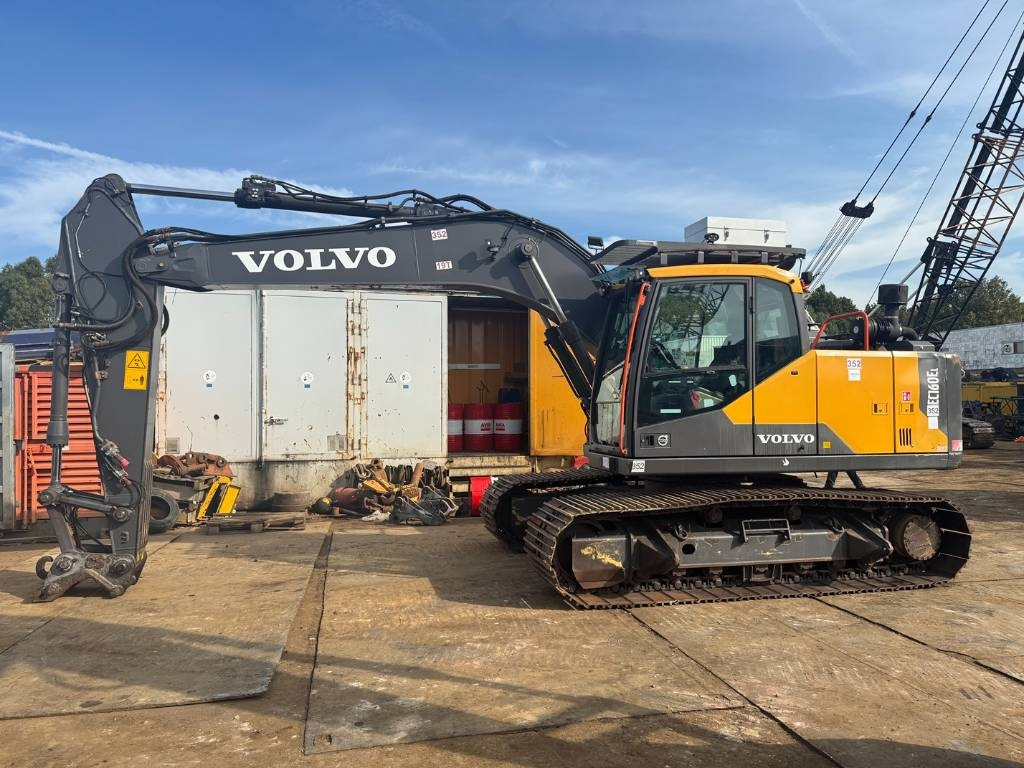 Volvo EC 160 E L ( 3.451 ORIGINAL HOURS ) - Гусеничный экскаватор: фото 1 Volvo EC 160 E L ( 3.451 ORIGINAL HOURS ) - Гусеничный экскаватор: фото 1