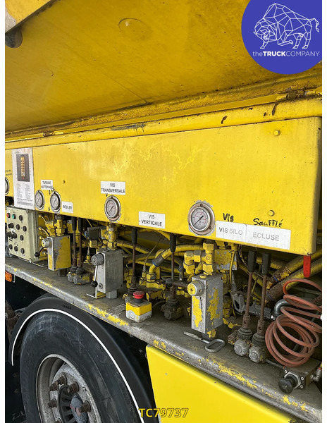 Lambrecht - Полуприцеп-цистерна: фото 3 Lambrecht - Полуприцеп-цистерна: фото 3