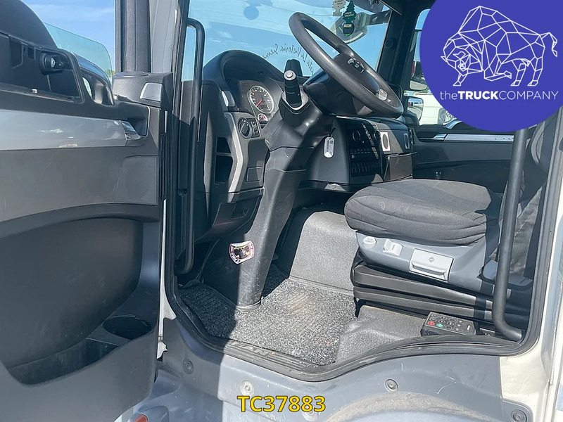 MAN TGL 220 - Тентованный грузовик: фото 3 MAN TGL 220 - Тентованный грузовик: фото 3