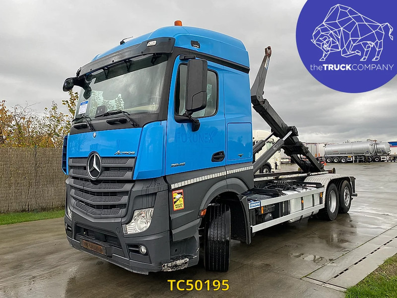 Mercedes-Benz Actros 2645 - Грузовик-контейнеровоз/ Сменный кузов: фото 1 Mercedes-Benz Actros 2645 - Грузовик-контейнеровоз/ Сменный кузов: фото 1