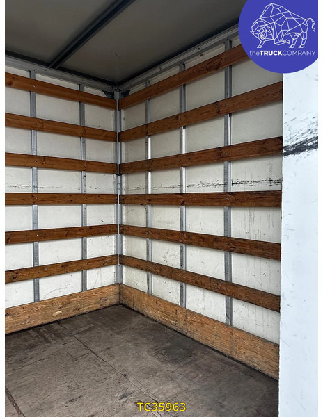 Peugeot Boxer 2.0 HDI BOX + LIFT - Малотоннажный фургон: фото 3 Peugeot Boxer 2.0 HDI BOX + LIFT - Малотоннажный фургон: фото 3