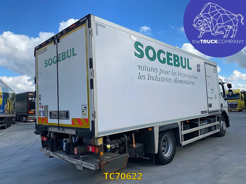 Renault D 320 - Рефрижератор: фото 4 Renault D 320 - Рефрижератор: фото 4