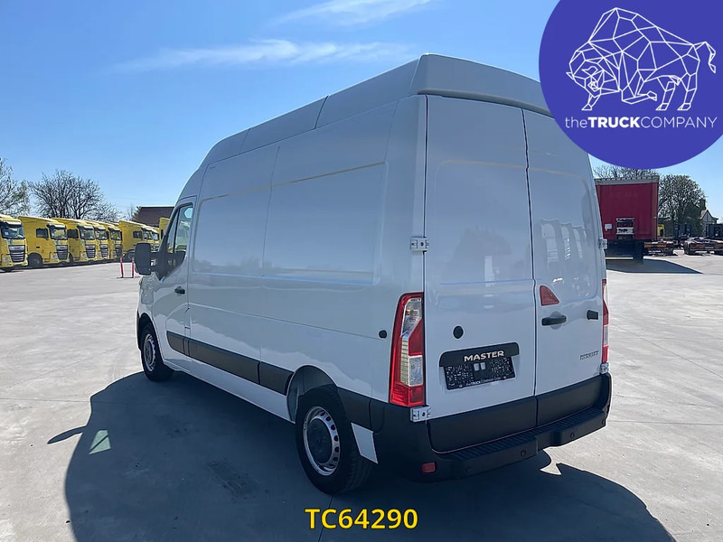 Renault Master 135 - Цельнометаллический фургон: фото 4 Renault Master 135 - Цельнометаллический фургон: фото 4
