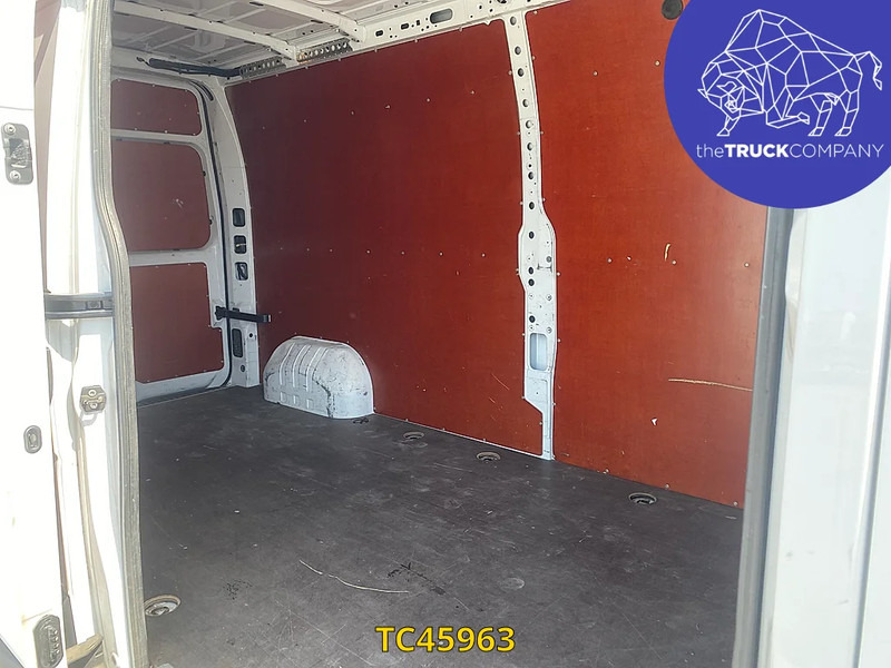 Renault Master 2.3 DCI L3H2 - Цельнометаллический фургон: фото 2 Renault Master 2.3 DCI L3H2 - Цельнометаллический фургон: фото 2