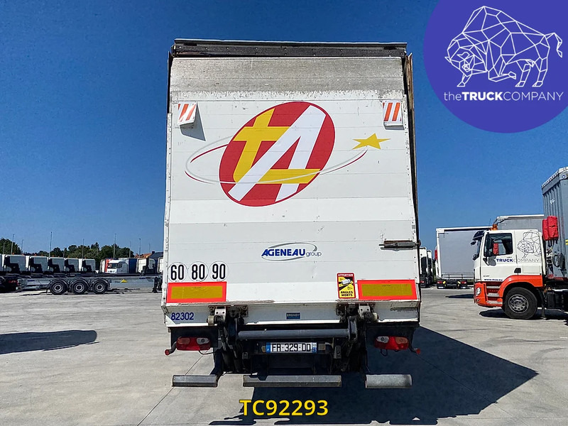 Samro - Тентованный полуприцеп: фото 4 Samro - Тентованный полуприцеп: фото 4