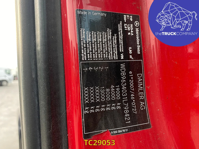 Тягач Mercedes-Benz Actros 1842: фото 11 Тягач Mercedes-Benz Actros 1842: фото 11