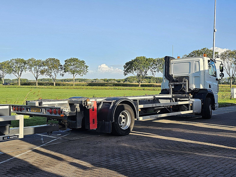 DAF CF 410 20FT TANKCONTAINER - Грузовик-контейнеровоз/ Сменный кузов: фото 3 DAF CF 410 20FT TANKCONTAINER - Грузовик-контейнеровоз/ Сменный кузов: фото 3