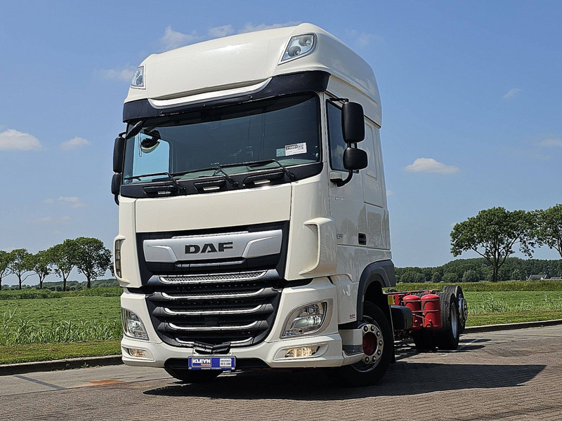 DAF XF 480 SSC 6X2 FAR INTARDER - Грузовик-шасси: фото 1 DAF XF 480 SSC 6X2 FAR INTARDER - Грузовик-шасси: фото 1