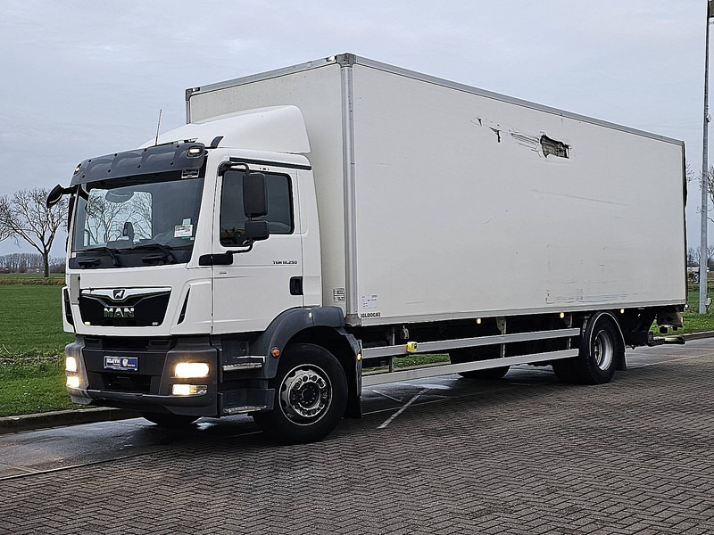 MAN 18.250 TGM AIRCO TAILLIFT - Грузовик с закрытым кузовом: фото 2 MAN 18.250 TGM AIRCO TAILLIFT - Грузовик с закрытым кузовом: фото 2