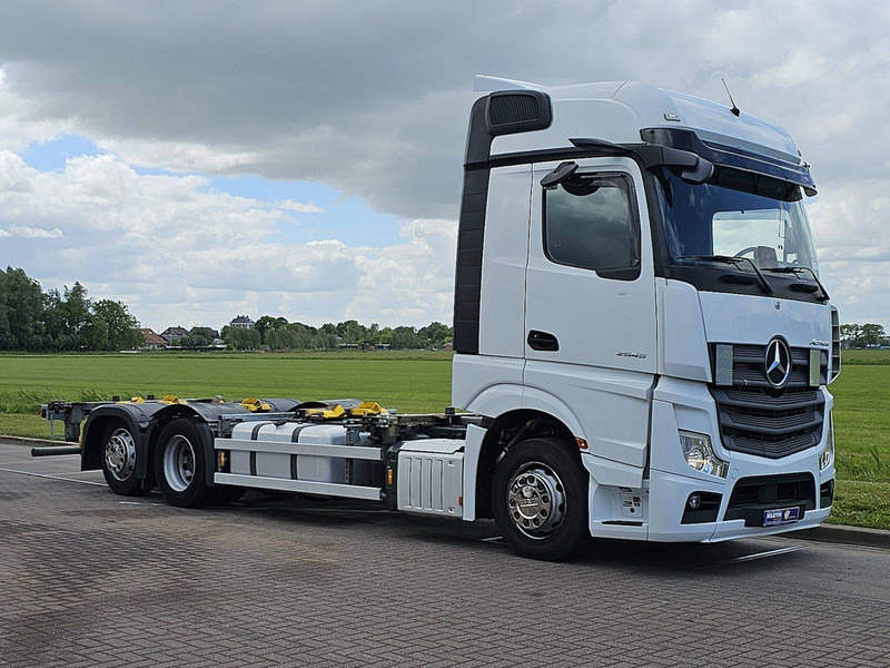 Mercedes-Benz ACTROS 2545 LS - Грузовик-контейнеровоз/ Сменный кузов: фото 5 Mercedes-Benz ACTROS 2545 LS - Грузовик-контейнеровоз/ Сменный кузов: фото 5