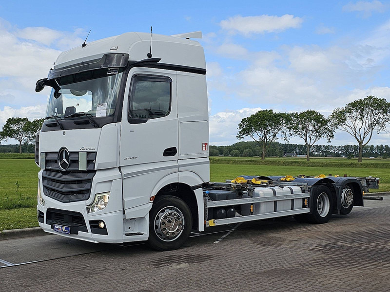 Mercedes-Benz ACTROS 2545 LS - Грузовик-контейнеровоз/ Сменный кузов: фото 2 Mercedes-Benz ACTROS 2545 LS - Грузовик-контейнеровоз/ Сменный кузов: фото 2