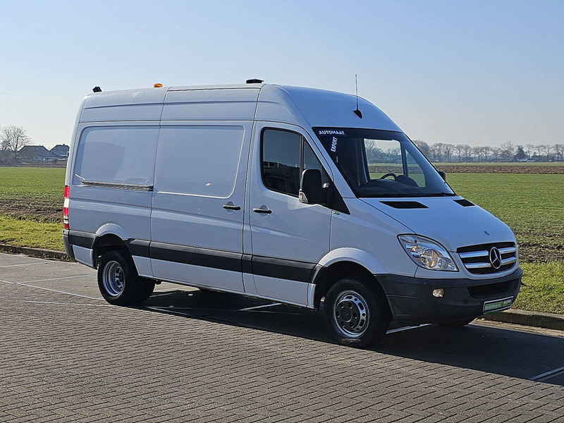 Mercedes-Benz Sprinter 519 V6 3.0 LTR AC AUT - Цельнометаллический фургон: фото 5 Mercedes-Benz Sprinter 519 V6 3.0 LTR AC AUT - Цельнометаллический фургон: фото 5