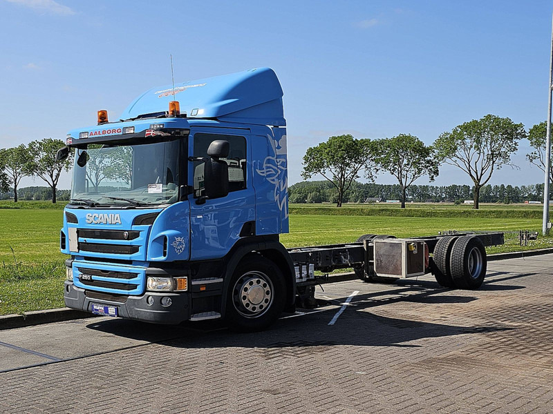 Scania P250 310TKM AIRCO WB560 - Грузовик-шасси: фото 2 Scania P250 310TKM AIRCO WB560 - Грузовик-шасси: фото 2