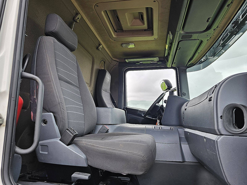 Рефрижератор Scania P320 6X2*4 LAMBERET LIFT: фото 7 Рефрижератор Scania P320 6X2*4 LAMBERET LIFT: фото 7