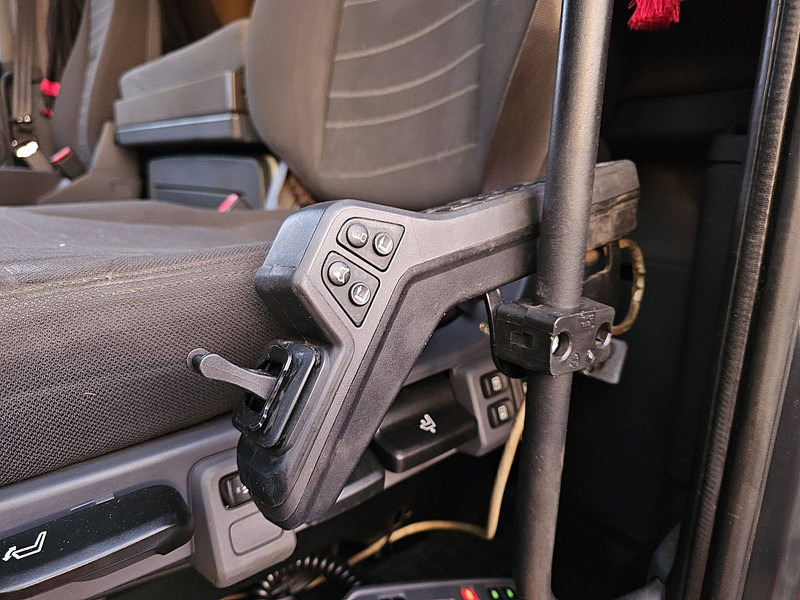 Scania R520 V8 6X2*4 MAN. RET. в лизинг Scania R520 V8 6X2*4 MAN. RET.: фото 20 Scania R520 V8 6X2*4 MAN. RET. в лизинг Scania R520 V8 6X2*4 MAN. RET.: фото 20