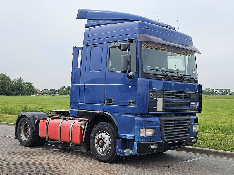 DAF XF 95.380 EURO 3 MANUAL - Тягач: фото 5 DAF XF 95.380 EURO 3 MANUAL - Тягач: фото 5